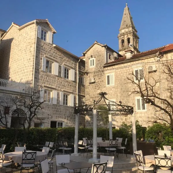 Heritage Hotel Leon Coronato，位于Osječenica的酒店