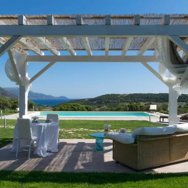 Villa Dama luxury，位于Villanova Monteleone的酒店