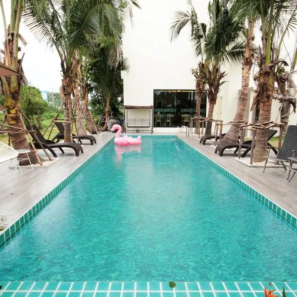 Porestva Hotel Sriracha，位于Ban Tha Sai的酒店