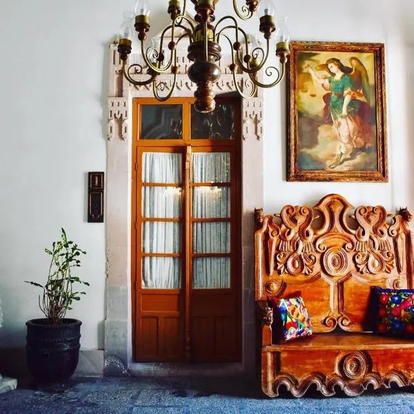 Hotel Posada San Miguel，位于赫雷斯加西亚萨利纳斯的酒店