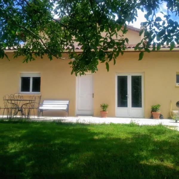 Gite Les Brugues - Lisle sur Tarn，位于Lisle-sur-Tarn的酒店