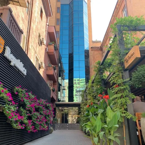 埃里温共和酒店，位于埃里温的酒店
