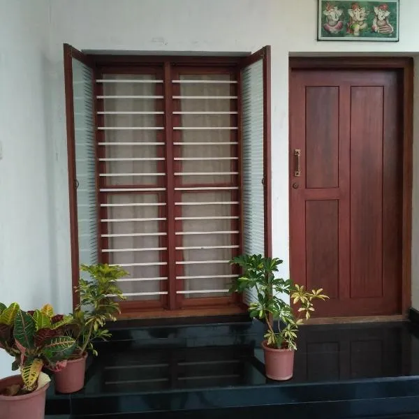 Yaa Residency near VIT，位于Arcot的酒店