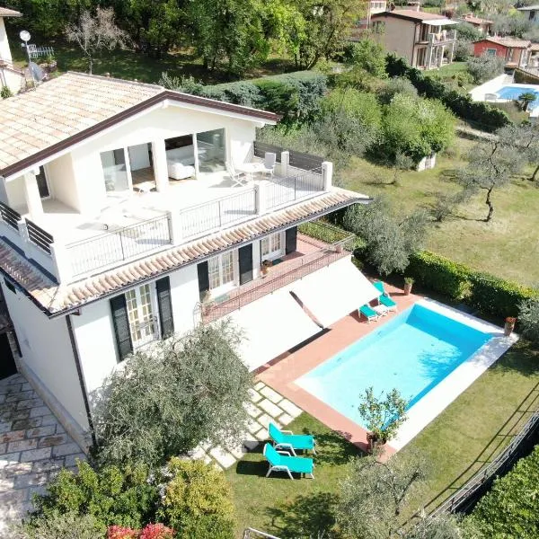 Villa Cà bianca，位于托里德尔贝纳科的酒店