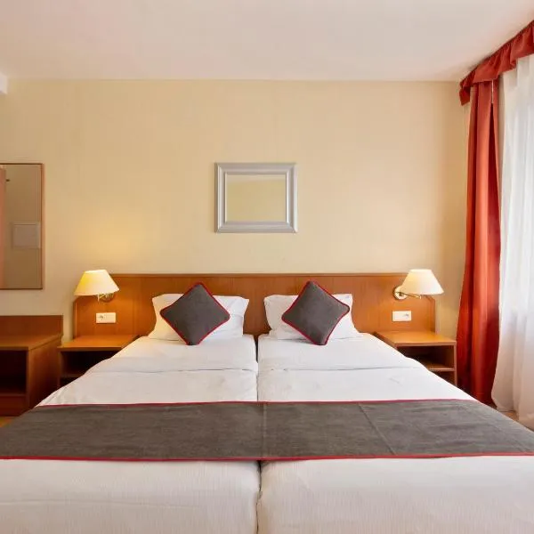 Hotel Bohemia，位于柏林的酒店