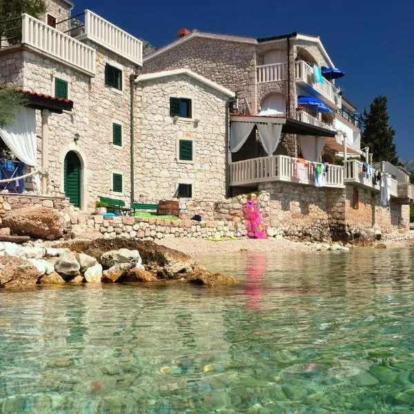 Apartments Martina Brist，位于布里斯特的酒店