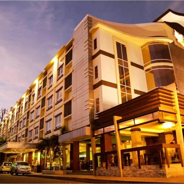 伊洛伊洛MO2维斯顿酒店，位于吉马拉斯的酒店
