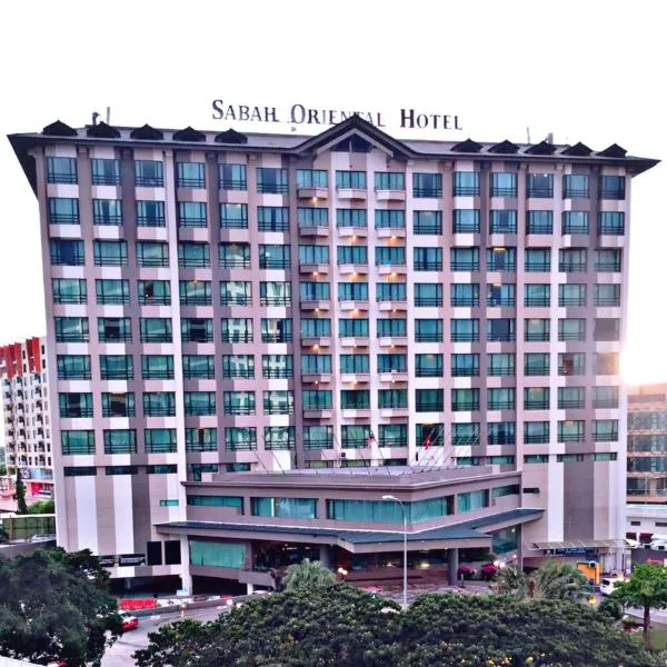东方沙巴酒店（原名为卡拉姆斯音酒店），位于Kampong Kabusik的酒店