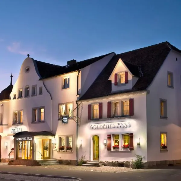 Hotel Goldenes Fass in Rothenburg ob der Tauber，位于罗滕堡的酒店