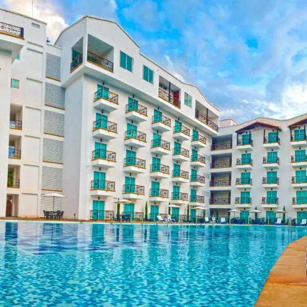 Hotel Majams Resort，位于圣希尔的酒店
