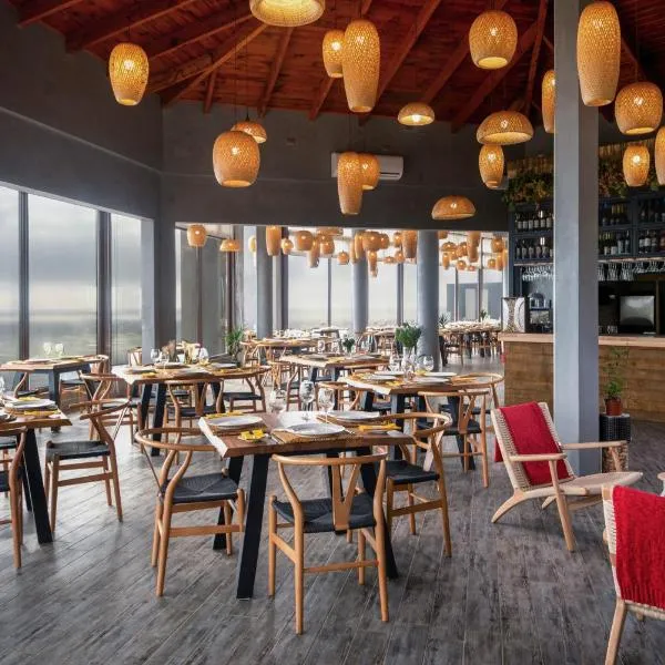 Hotel Boutique Puramar，位于库雷尼佩的酒店