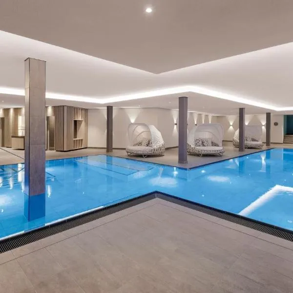 特劳布艾西酒店，位于腓特烈港的酒店