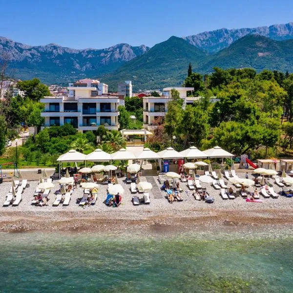 Apartments Kuce Lekovica Beach & snack bar- Bistro，位于Jankovići的酒店