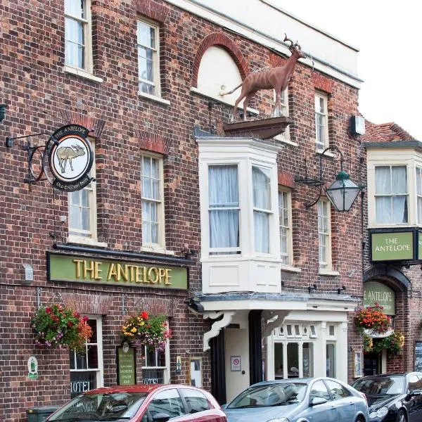 Antelope by Greene King Inns，位于Sturminster Marshall的酒店