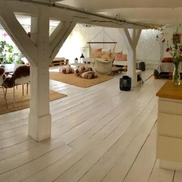 A Charming and Beautiful Oasis in the Heart of Copenhagen，位于哥本哈根的酒店