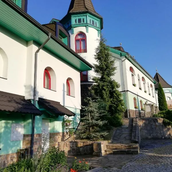 金鹰酒店，位于Krásná的酒店