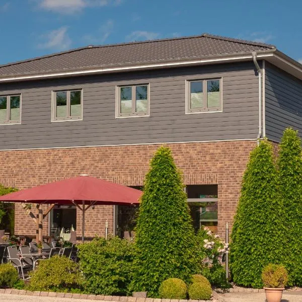 Schlüter Hotel & Restaurant，位于万肯多夫的酒店