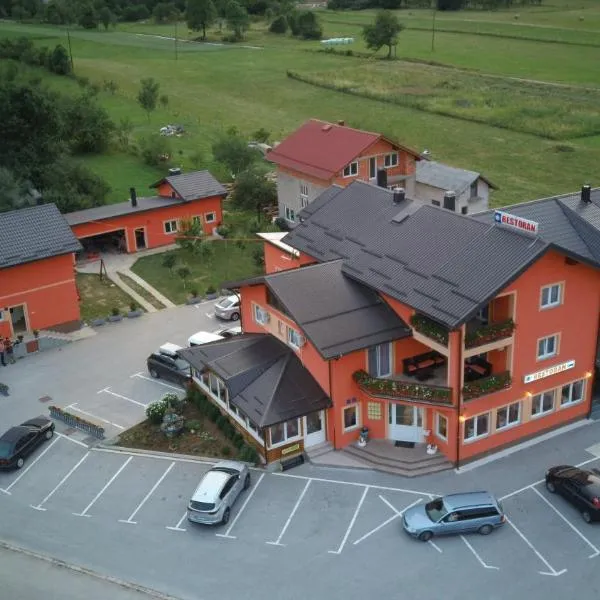 House Šapina，位于科雷尼察的酒店