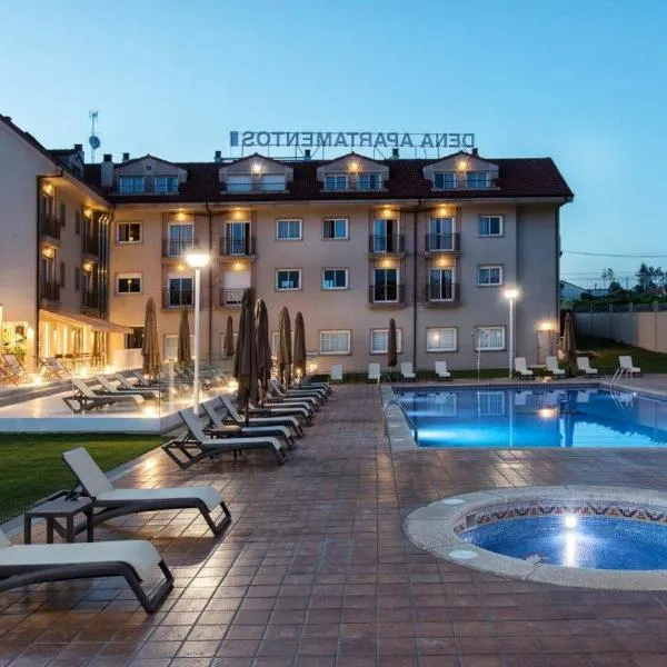 德娜公寓，位于Coirón的酒店