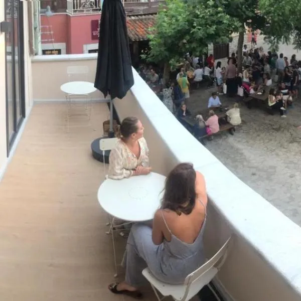 Apartamentos Puerta de Llanes，位于利亚内斯的酒店