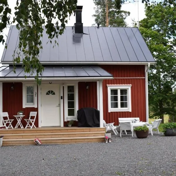 Countryside Villa Skogsbacka，位于Lappvik的酒店