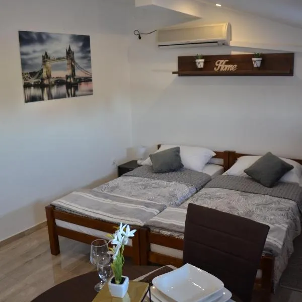 Apartman Dabrović，位于Hrvatska Dubica的酒店