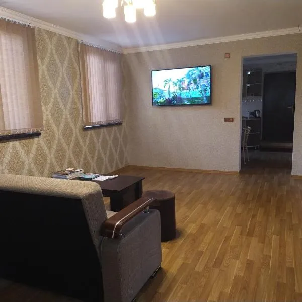 Ganja Apartment，位于甘贾的酒店