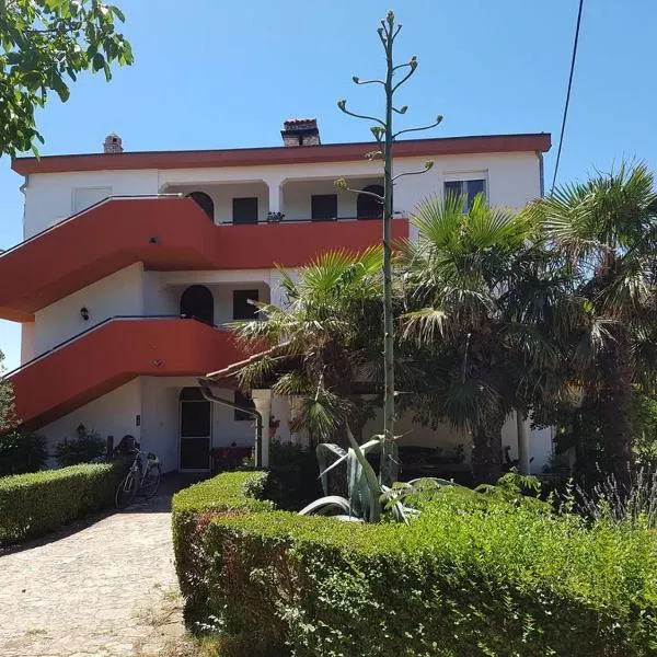 Haus Aurora，位于利兹扬的酒店