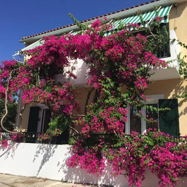 Casa Buganvilla，位于凯法利尼亚岛的酒店
