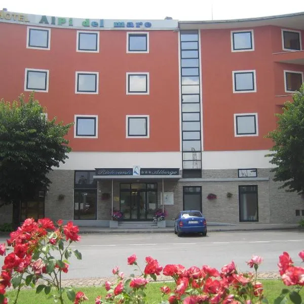 Hotel Alpi Del Mare，位于Morozzo的酒店