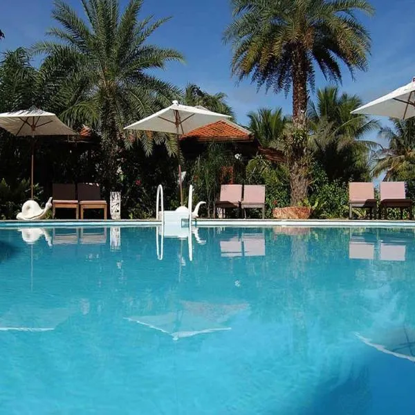 拉查瓦德邦克鲁特度假酒店，位于班克鲁特的酒店