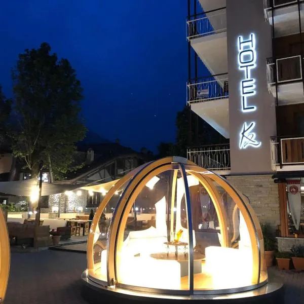 Hotel K2，位于萨奥兹-杜尔克斯的酒店
