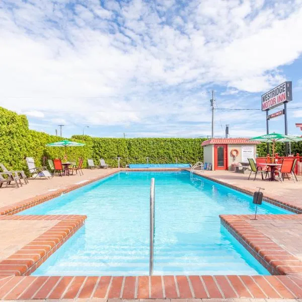 Westridge Motor Inn，位于奥索尤斯的酒店