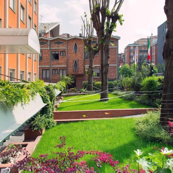 eco Hotel Milano & BioRiso Restaurant，位于米兰的酒店
