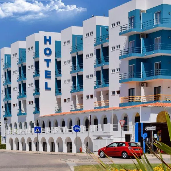 THE FOZ Beach Hotel，位于Praia的酒店