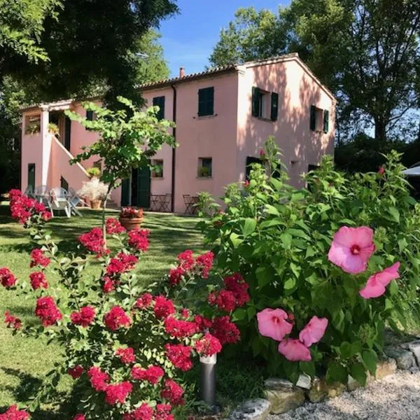 La Visciola - Country House del Conero，位于锡罗洛的酒店