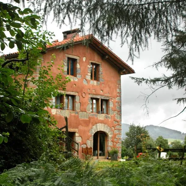Casa Rural Ecológica Kaaño Etxea，位于Arrarats的酒店