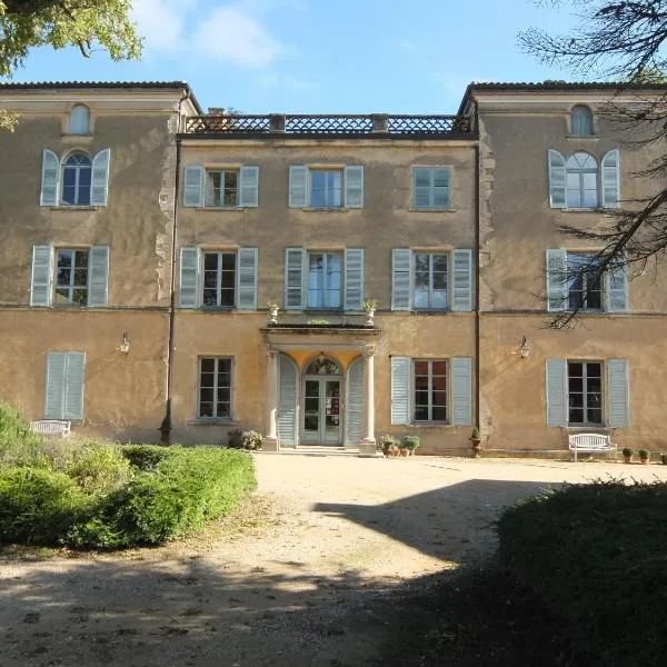 Chateau des Poccards，位于Hurigny的酒店