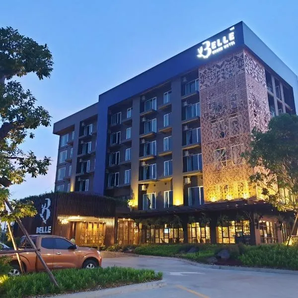 Belle Grand Hotel，位于Ban Khao San的酒店