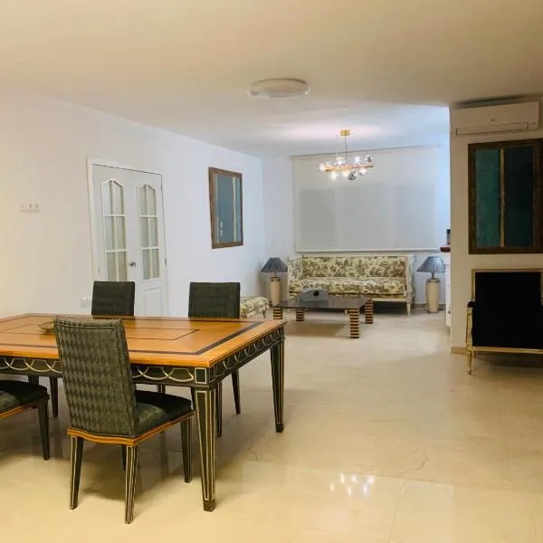 casa Salou individual，位于萨洛的酒店