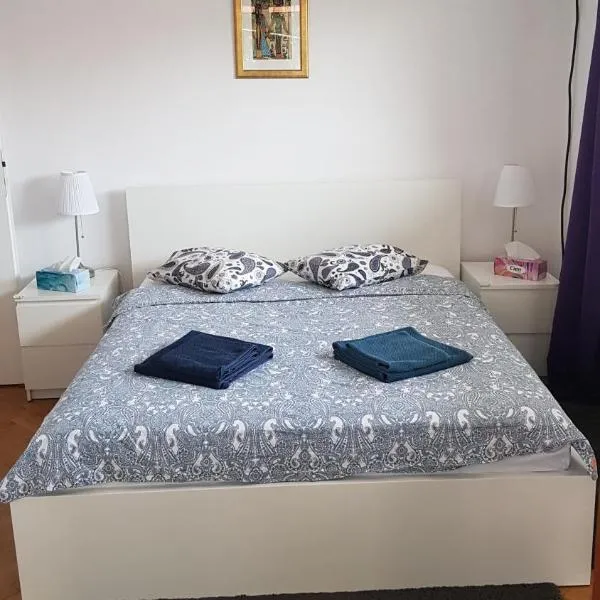 12 Residence Cotroceni，位于布加勒斯特的酒店