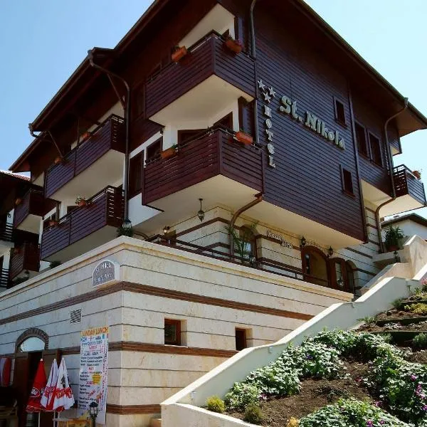 Family Hotel Saint Nikola，位于内塞伯尔的酒店