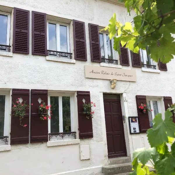 Gite Ancien Relais de Saint-Jacques，位于Vienne-en-Arthies的酒店