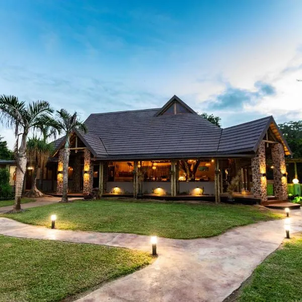 Gooderson DumaZulu Lodge，位于KwaNompondo的酒店