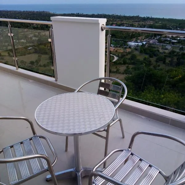 Residences Sommet Port Salut，位于Port-Salut的酒店