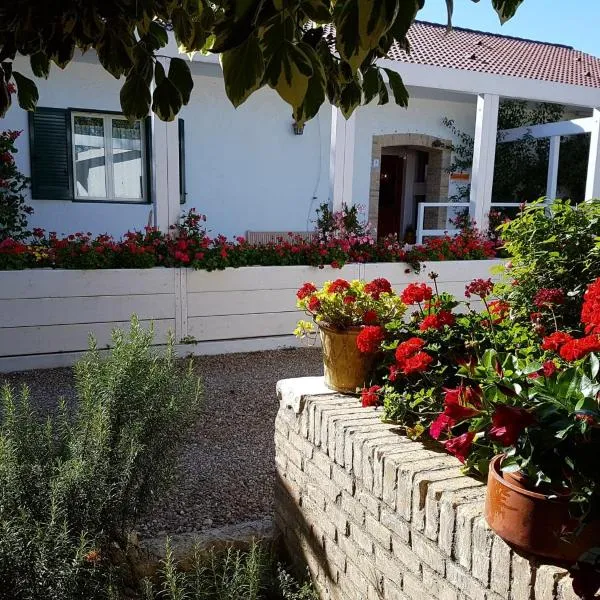 Agriturismo Masseria Mascitelli，位于Stornarella的酒店