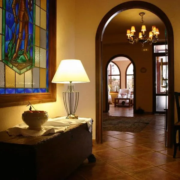 坎拉斐尔高尔夫酒店，位于圣萨尔瓦多的酒店