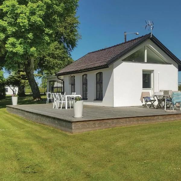 Cozy Home In Svedala With Wifi，位于Svedala的酒店
