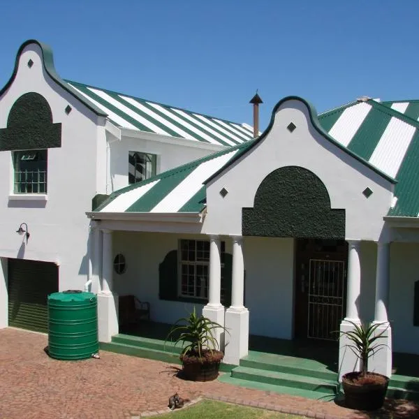The Farmhouse B&B，位于伊丽莎白港的酒店