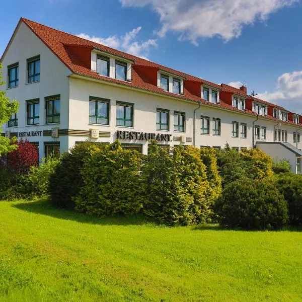 拉德贝格运动世界酒店，位于奥滕多夫-欧克里拉的酒店